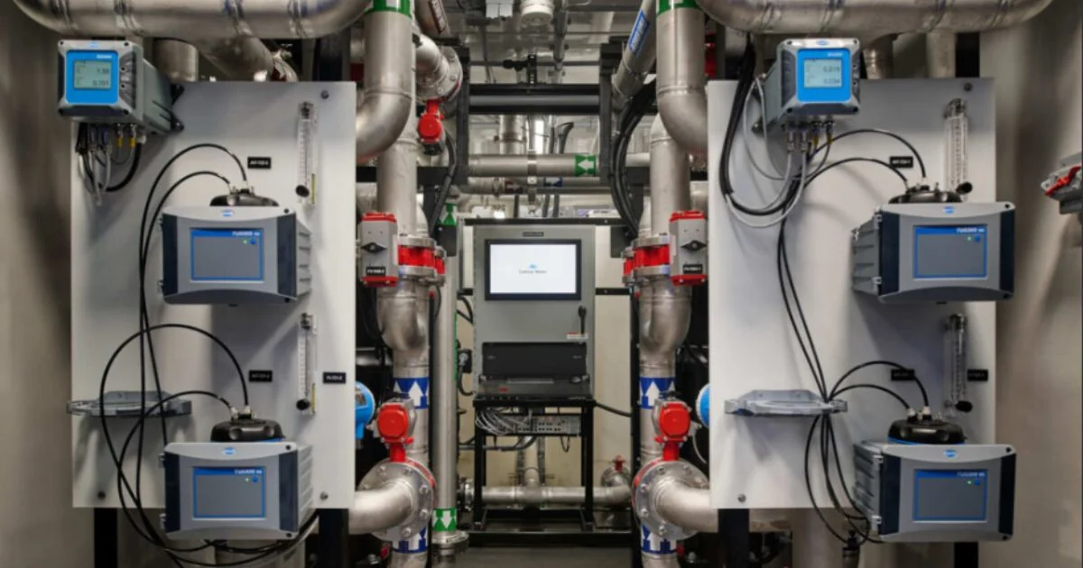 Containerized industrial water treatment control system with monitoring equipment